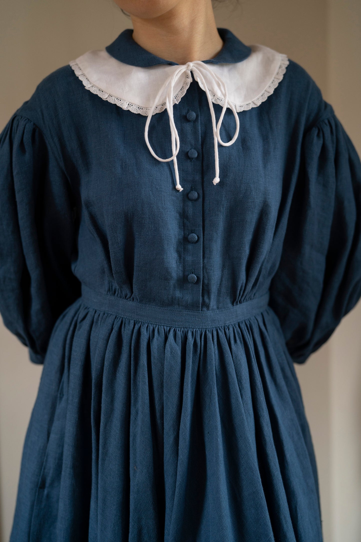 Detachable Peter Pan Collar with Lace Trim