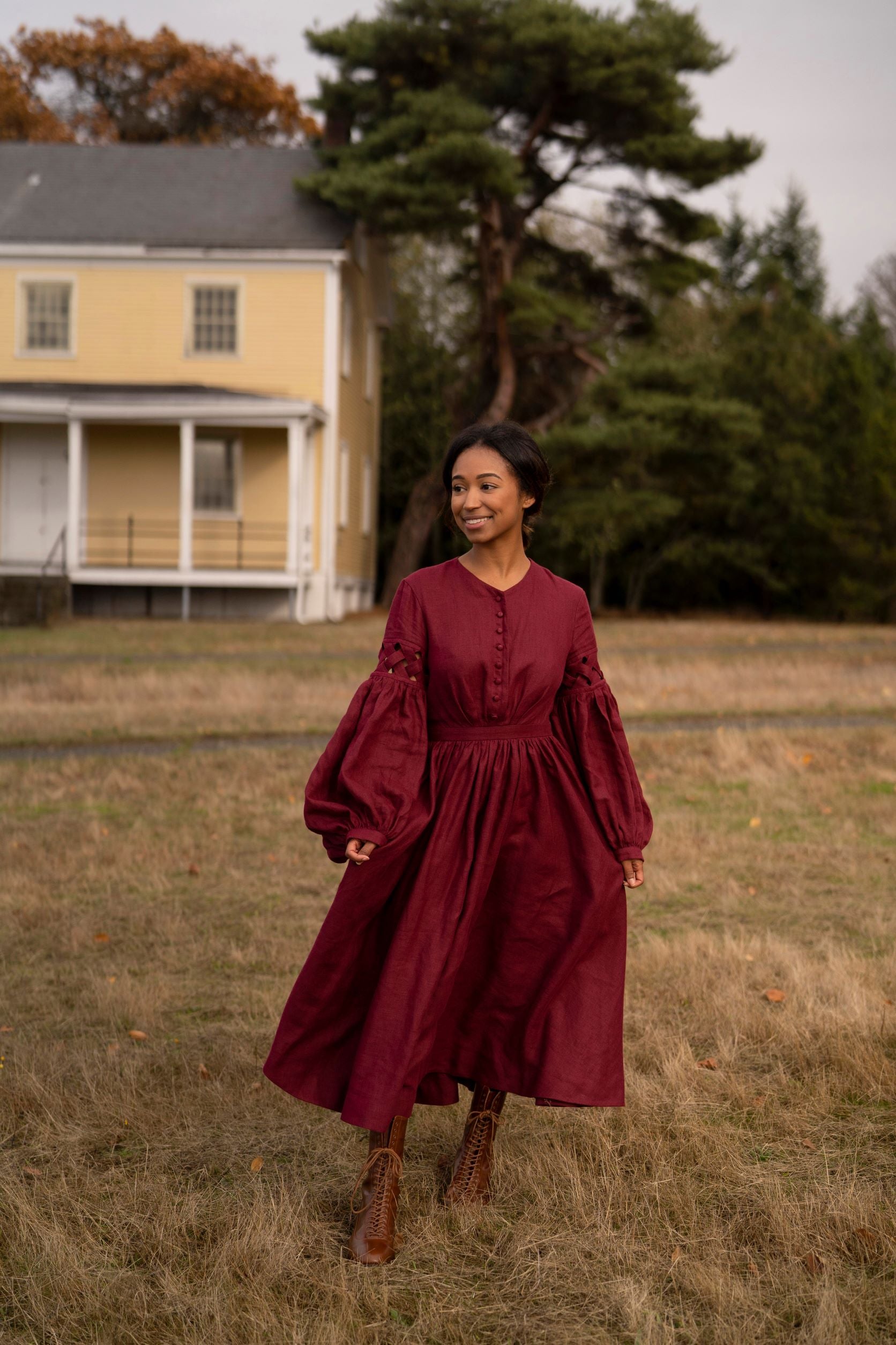 The Meg'23 linen Dress LittleWomenAtelier The Meg'23 linen Dress LittleWomenAtelier