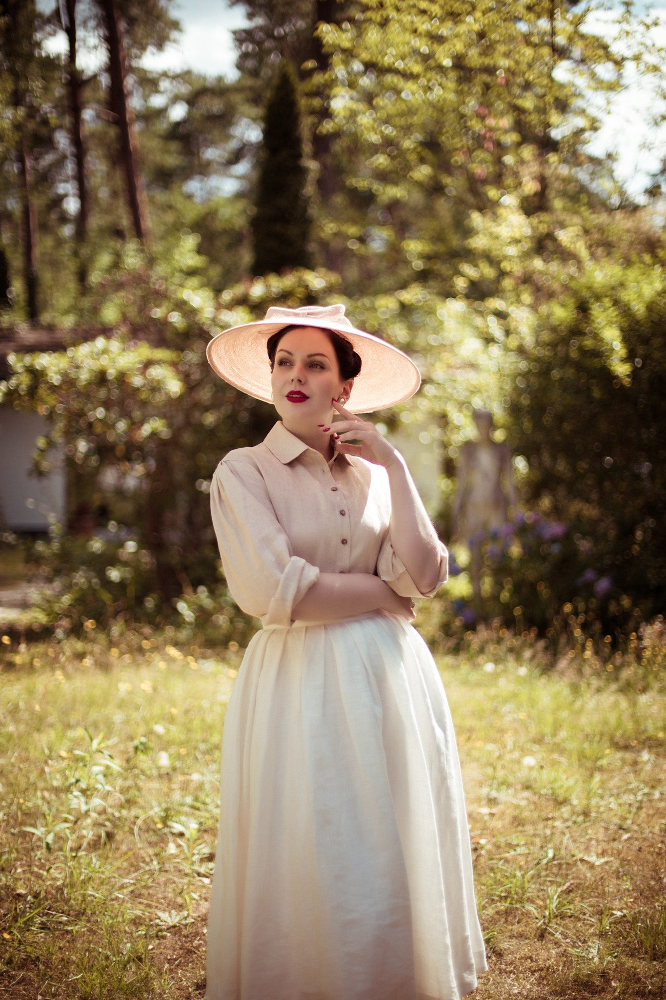 Amy Linen Skirt in white