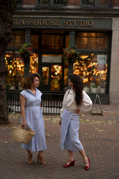 Wrap linen skirt striped and striped dress with straw bag