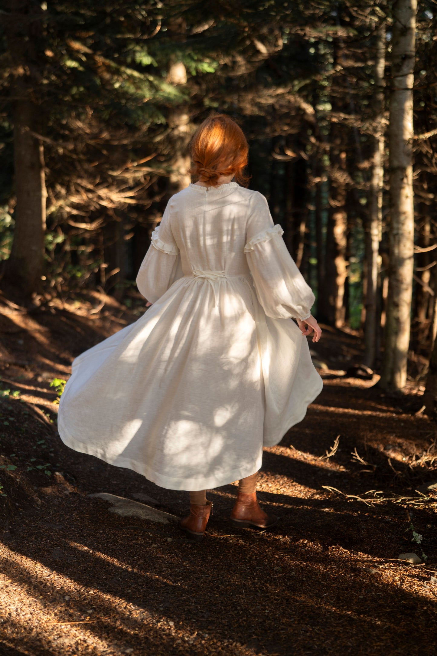 Ella linen dress in white for women.
New collection of LWA and UnderARinRoof. New linen clothes, linen vests, linen boustier, linen chemise, pocket, scarf.