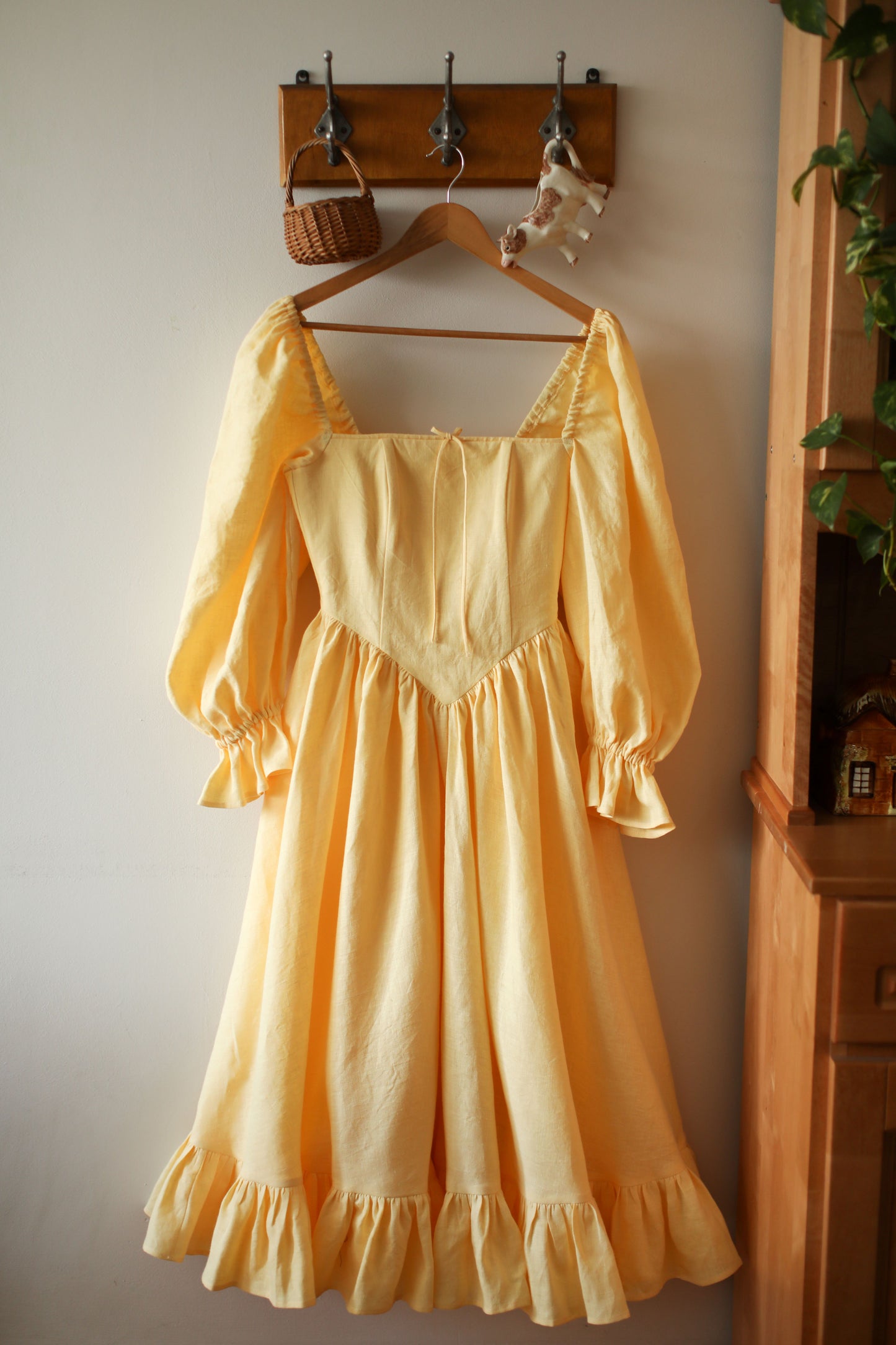 August Night linen dress in Butter Yellow