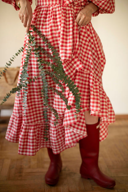 Meg Oversized Dress with 3/4 sleeves in Red Plaid