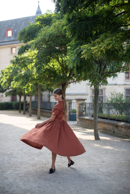 Jo Kleid mit kurzen Ärmeln | Leinenkleid