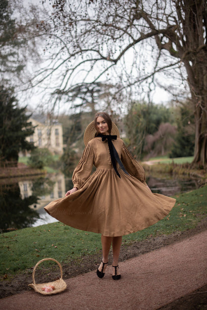 Beth linen Dress with long sleeves. Linen Clothing. Handcrafted Fashion. Timeless Style. Natural Fabrics. Cottagecore Dresses. 