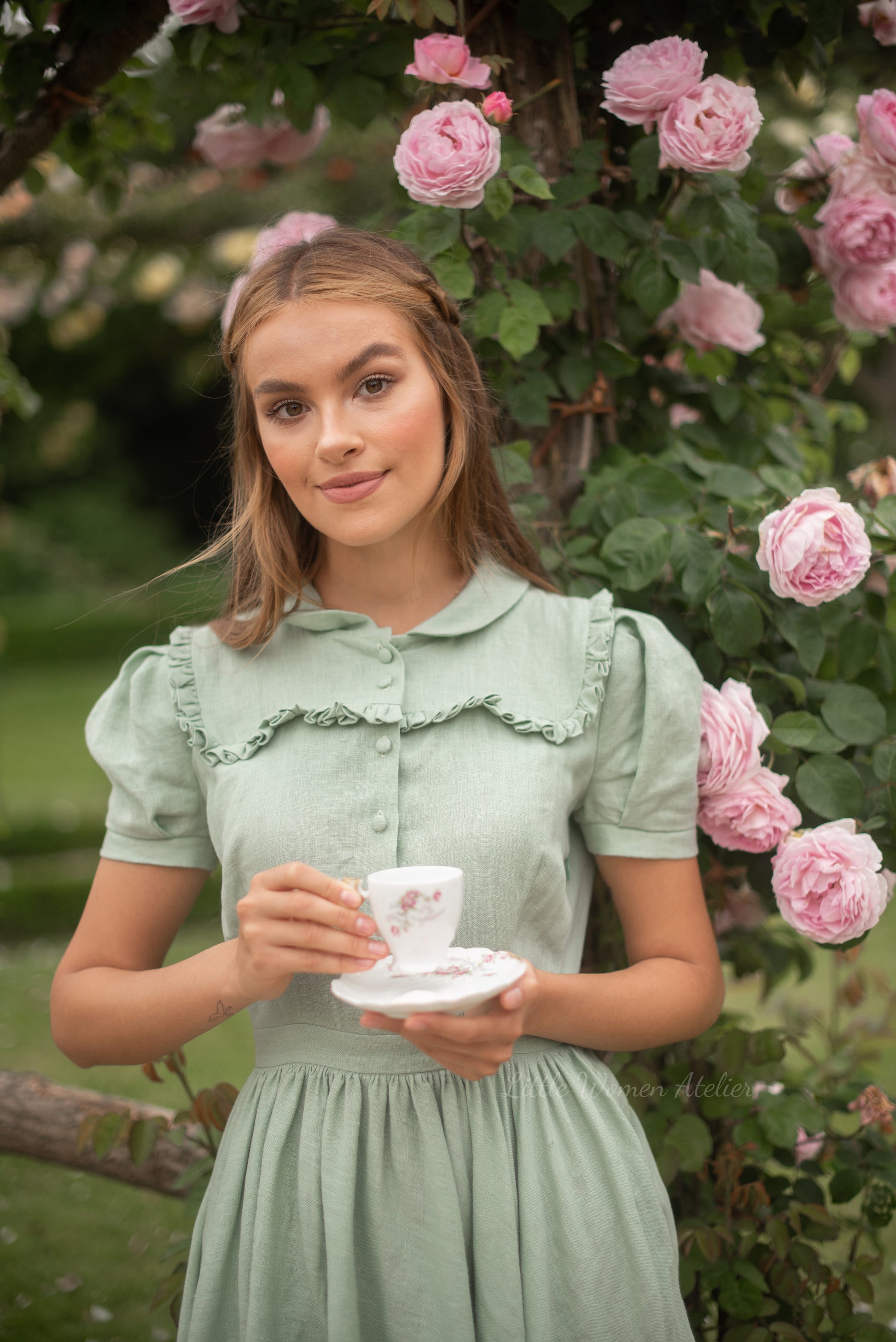 Amy linen Dress with short sleeves LittleWomenAtelier Amy linen Dress with short sleeves LittleWomenAtelier