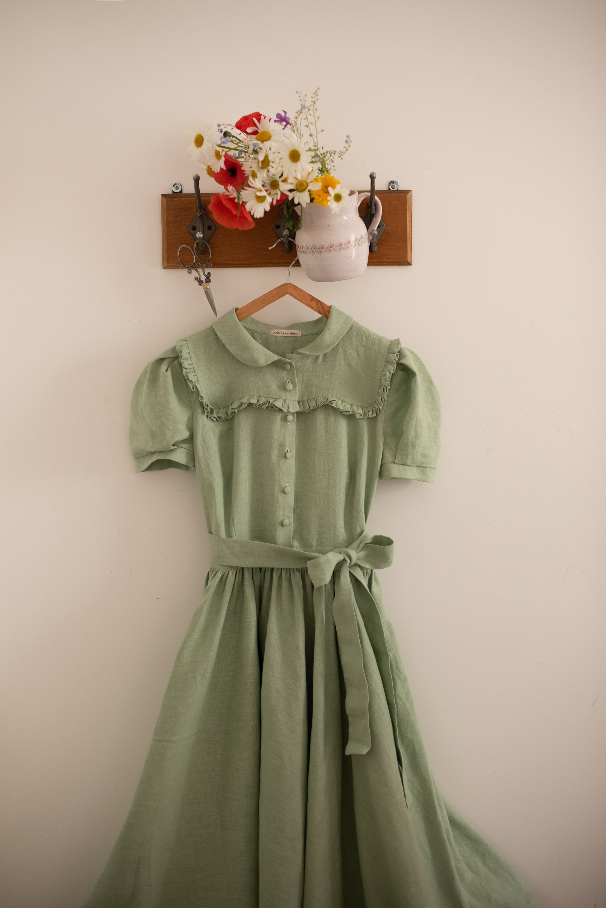 Amy linen Dress with short sleeves LittleWomenAtelier Amy linen Dress with short sleeves LittleWomenAtelier