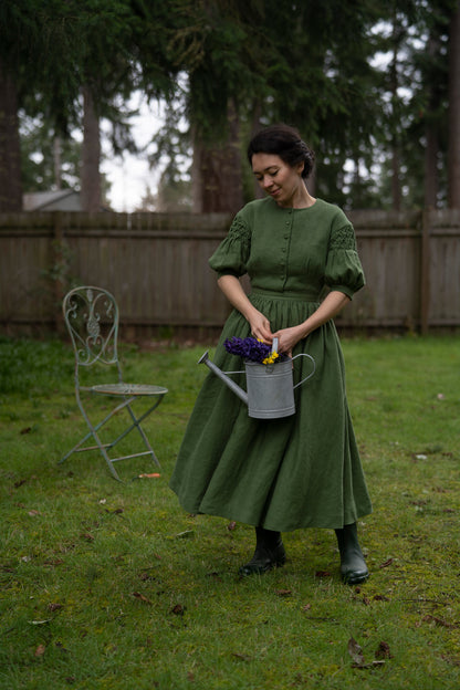 Das Beth'23 Kleid mit kurzen Ärmeln