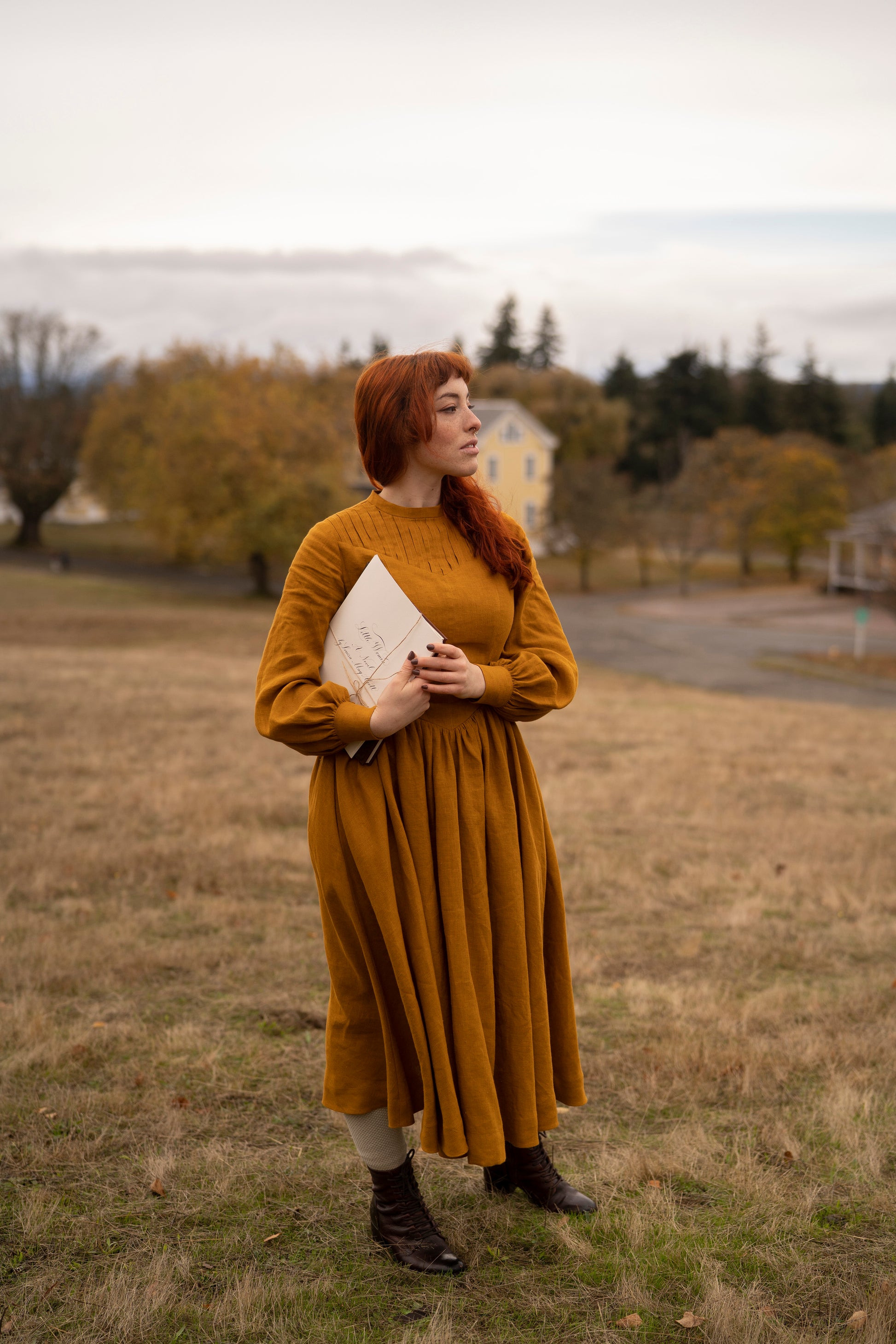 The Jo'23 linen Dress LittleWomenAtelier The Jo'23 linen Dress LittleWomenAtelier